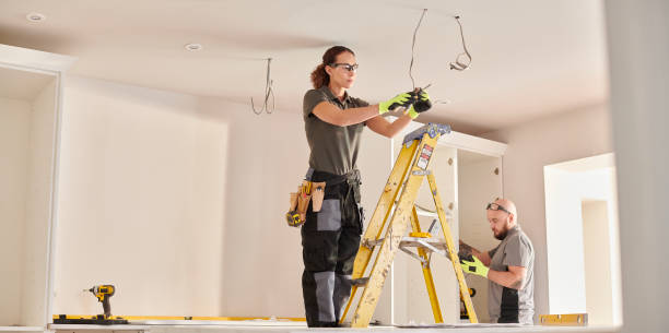 Best Ceiling Fan Installation Electrician  in Blossom, TX
